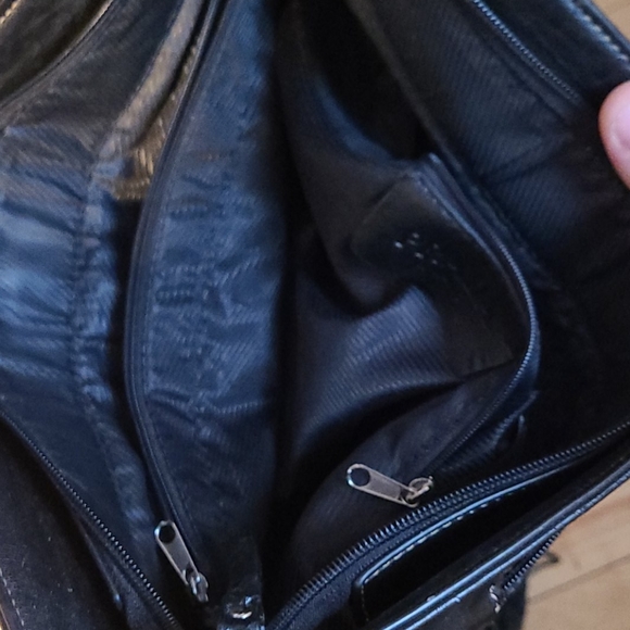 Prayed Shoulder bag - Picture 2 of 2